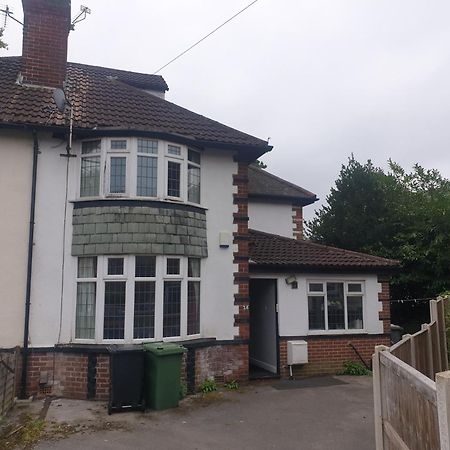Mother-In-Law Guest House Hotel Leeds Leeds  Extérieur photo