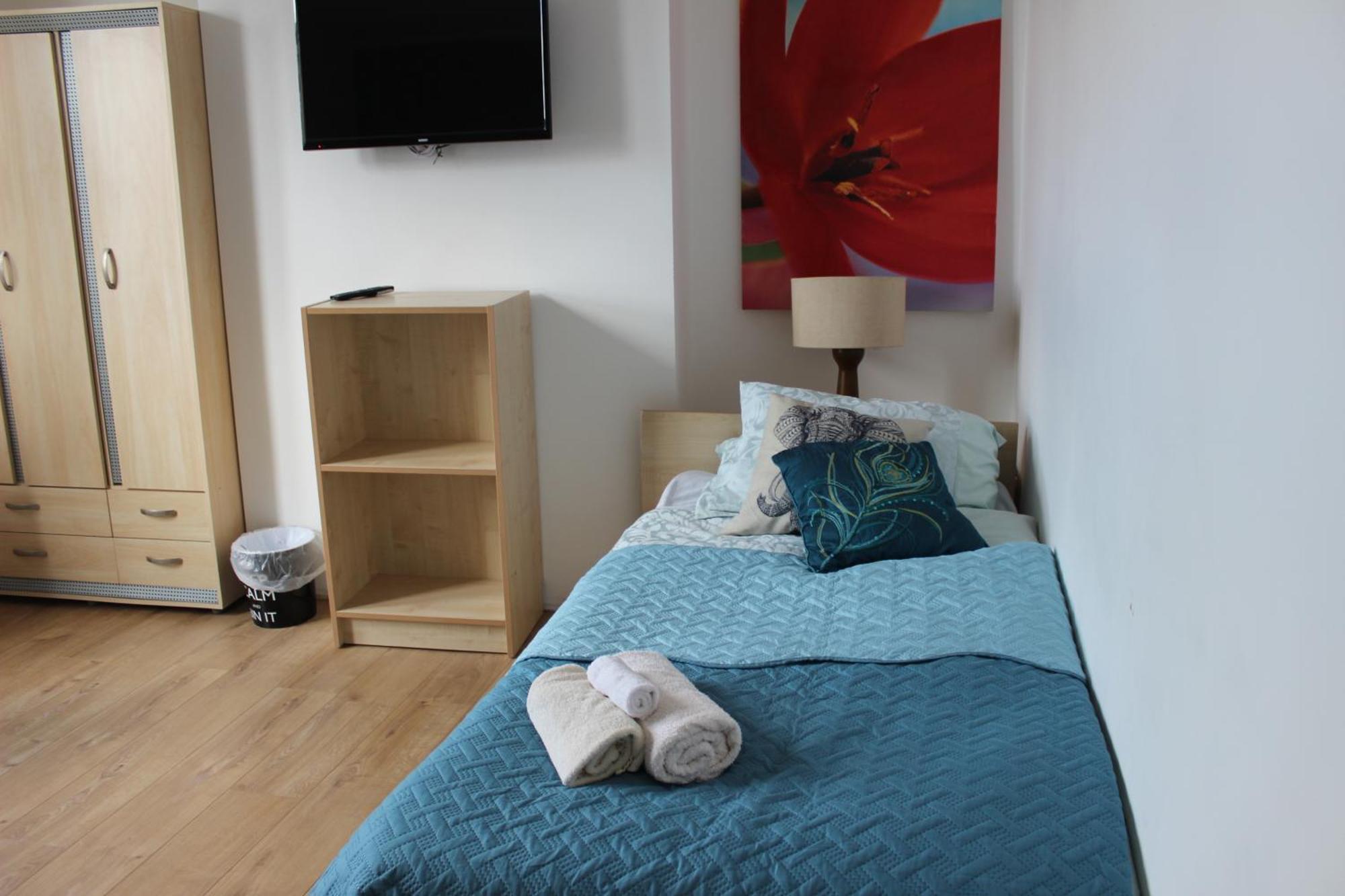 Mother-In-Law Guest House Hotel Leeds Leeds  Extérieur photo