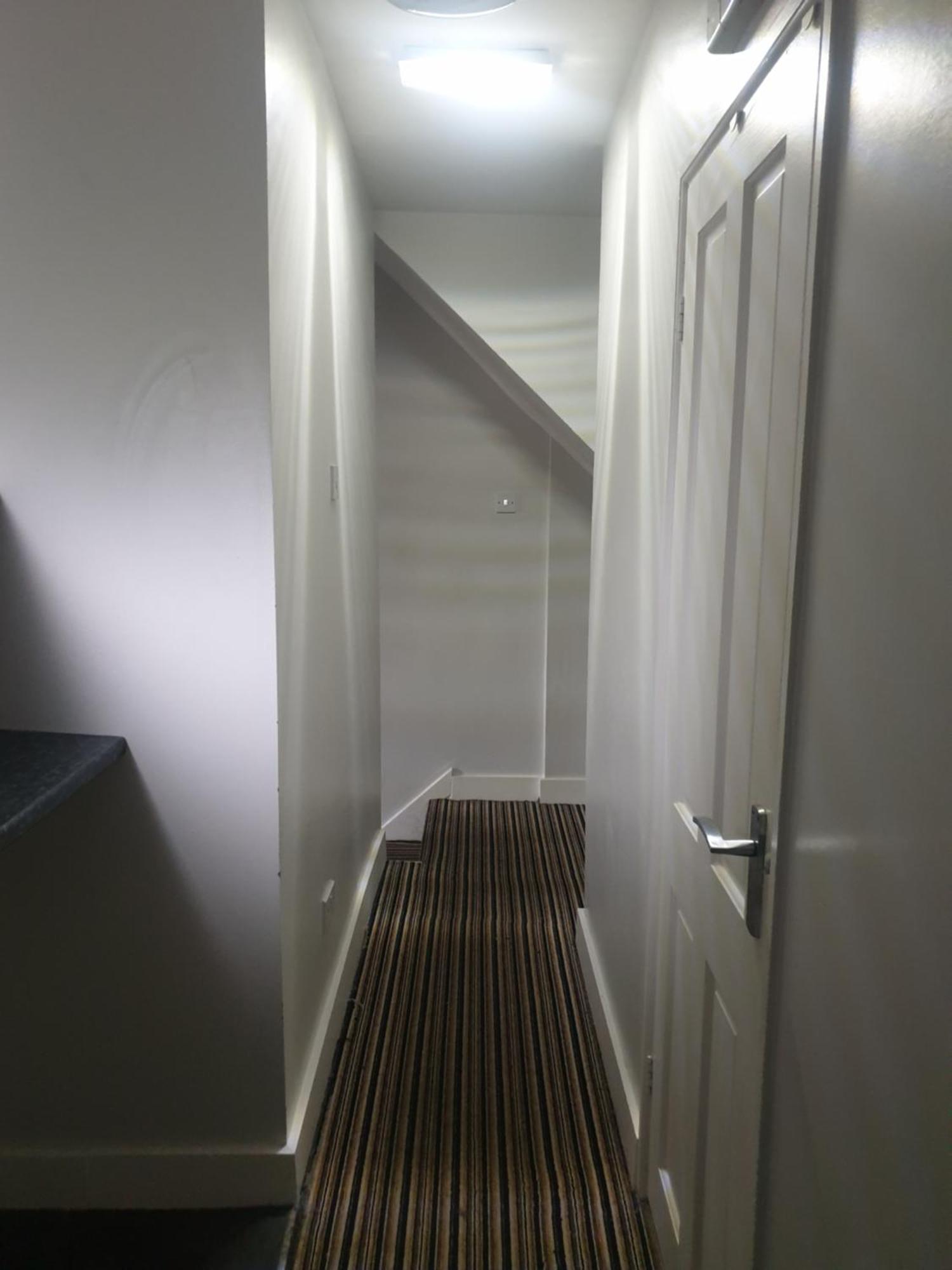 Mother-In-Law Guest House Hotel Leeds Leeds  Extérieur photo